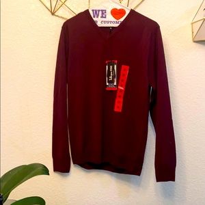 Tahari Burgundy Men’s V-neck Sweater
